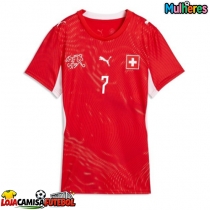 Camisa de Futebol Suíça Breel Embolo #7 Equipamento Principal Mulheres Mundo 2026 Manga Curta